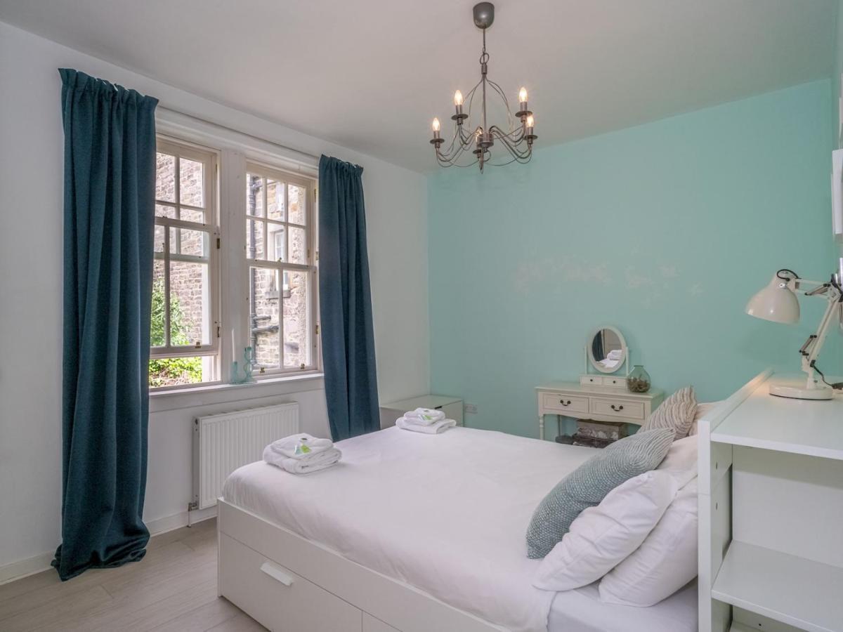 Pass The Keys Central Spacious Flat At Royal Mile 爱丁堡 外观 照片