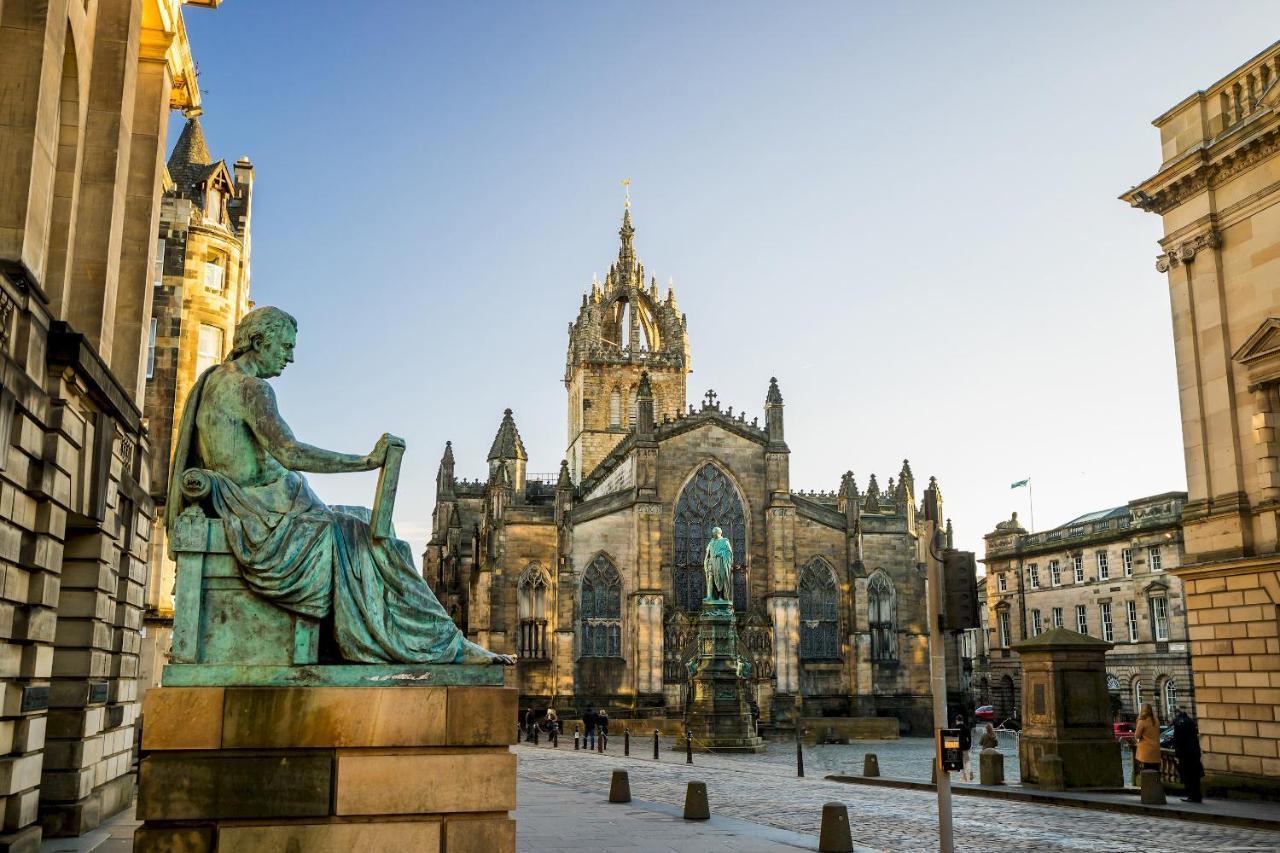 Pass The Keys Central Spacious Flat At Royal Mile 爱丁堡 外观 照片