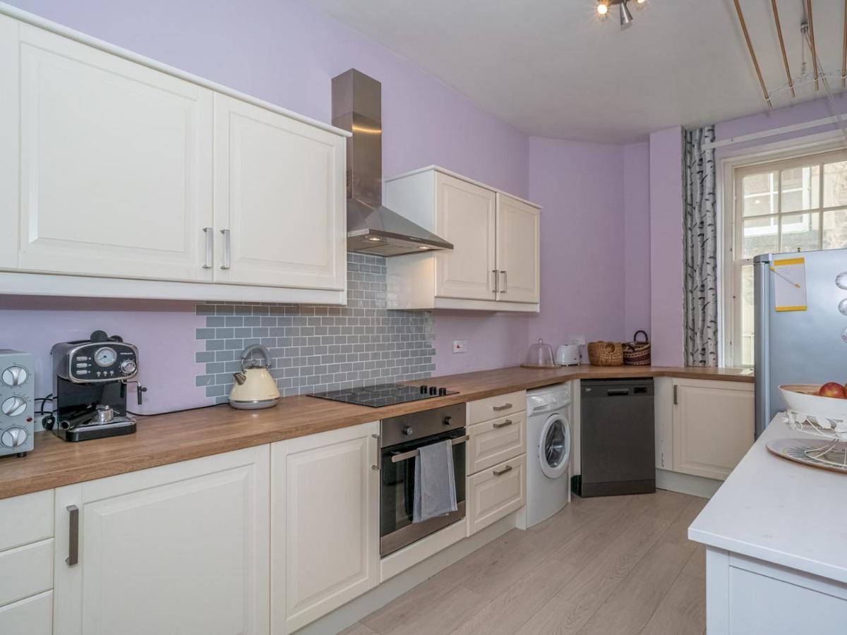 Pass The Keys Central Spacious Flat At Royal Mile 爱丁堡 外观 照片